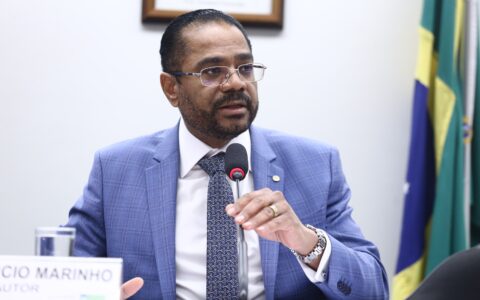 Imagem do post Marcio Marinho propõe reduzir prazo de resposta das empresas e reforçar direitos do consumidor