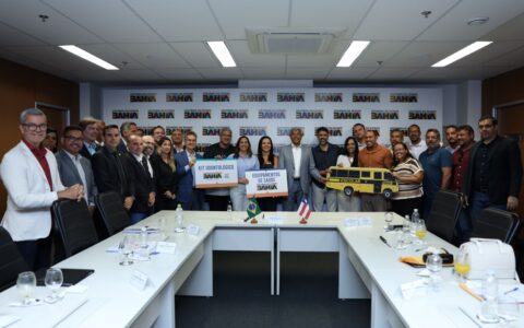 Imagem do post Governo da Bahia anuncia novos investimentos em Aurelino Leal e autoriza obra viária em Teixeira de Freitas