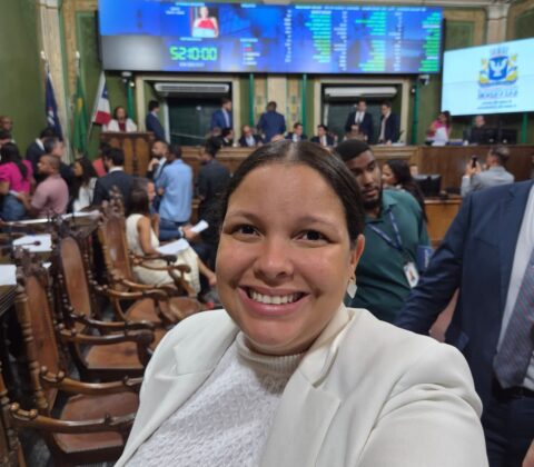 Imagem do post Câmara aprova leis de Isabela Sousa que impulsionam empoderamento feminino e inclusão de autistas em Salvador