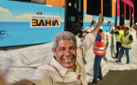 Imagem do post Jerônimo Rodrigues projeta revolução na mobilidade com o VLT de Salvador