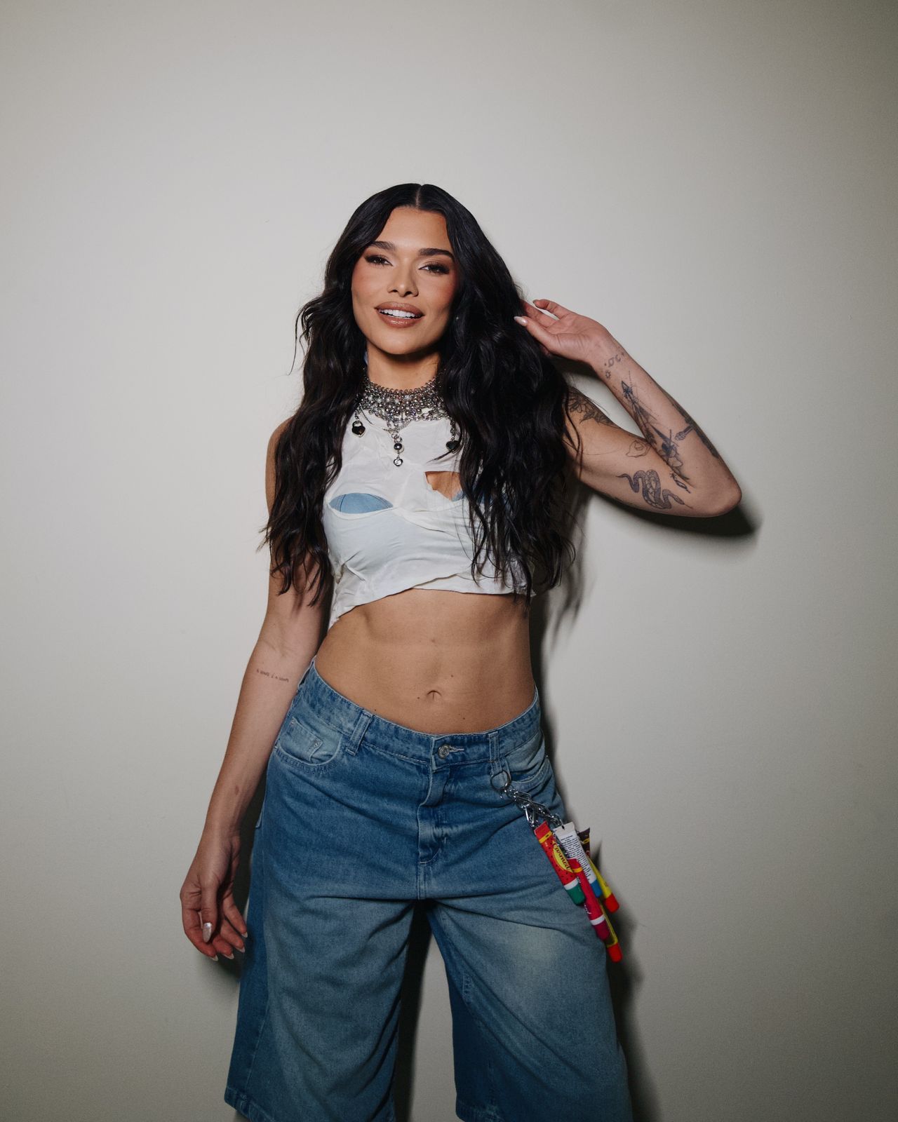 Lary leva samba e emoção ao Festival Virada Salvador em show especial neste sábado