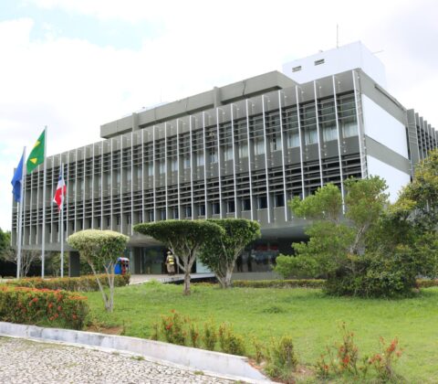 Imagem do post Prefeituras da Bahia recebem R$ 134,7 milhões do Estado para fechar contas de 2025