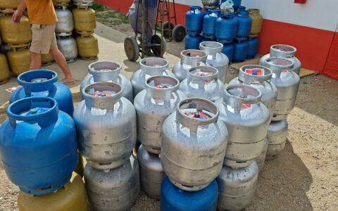 Imagem do post Polícia estoura depósitos clandestinos de gás em Conquista