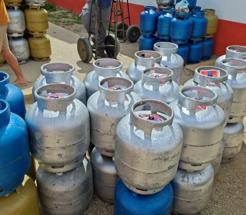 Imagem do post Polícia estoura depósitos clandestinos de gás em Conquista