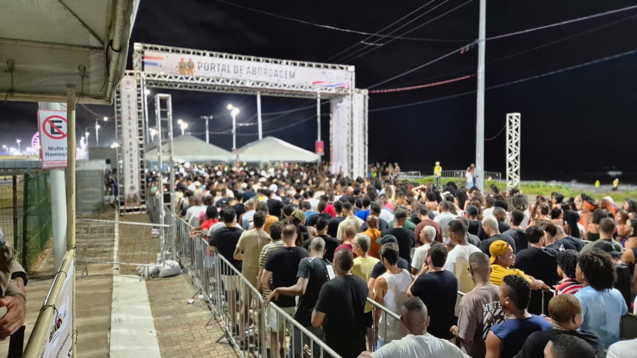 Portais de abordagem barram drogas e objetos perigosos na Virada Salvador 2026