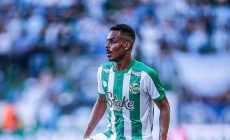 Imagem do post Vitória encaminha acerto com volante que estava no Juventude