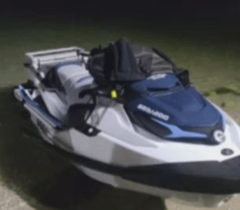 Imagem do post Colisão entre jet ski e barco deixa um morto e uma mulher em estado grave