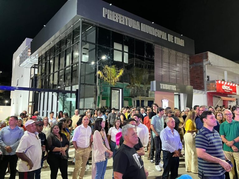 Prefeitura de Itagi inaugura prédio próprio e anuncia investimentos