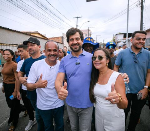 Imagem do post Deputado baiano exalta legado de Elinaldo durante festa em Camaçari