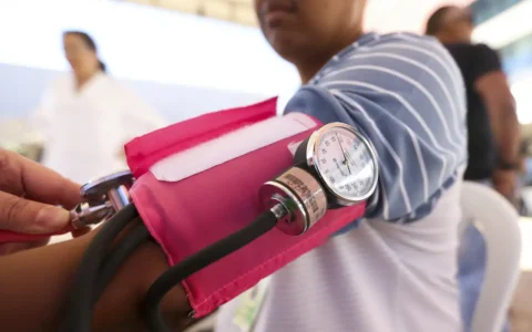 Imagem do post Mais de 4 milhões de trabalhadores foram afastados por doença em 2025