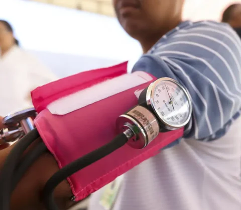 Imagem do post Mais de 4 milhões de trabalhadores foram afastados por doença em 2025