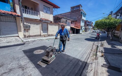 Imagem do post Operação Buraco Zero: prefeitura realiza obras nas vias de Lauro de Freitas