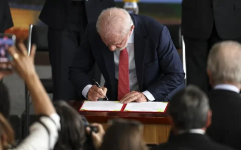 Imagem do post Três anos após 8 de janeiro, Lula veta PL da dosimetria