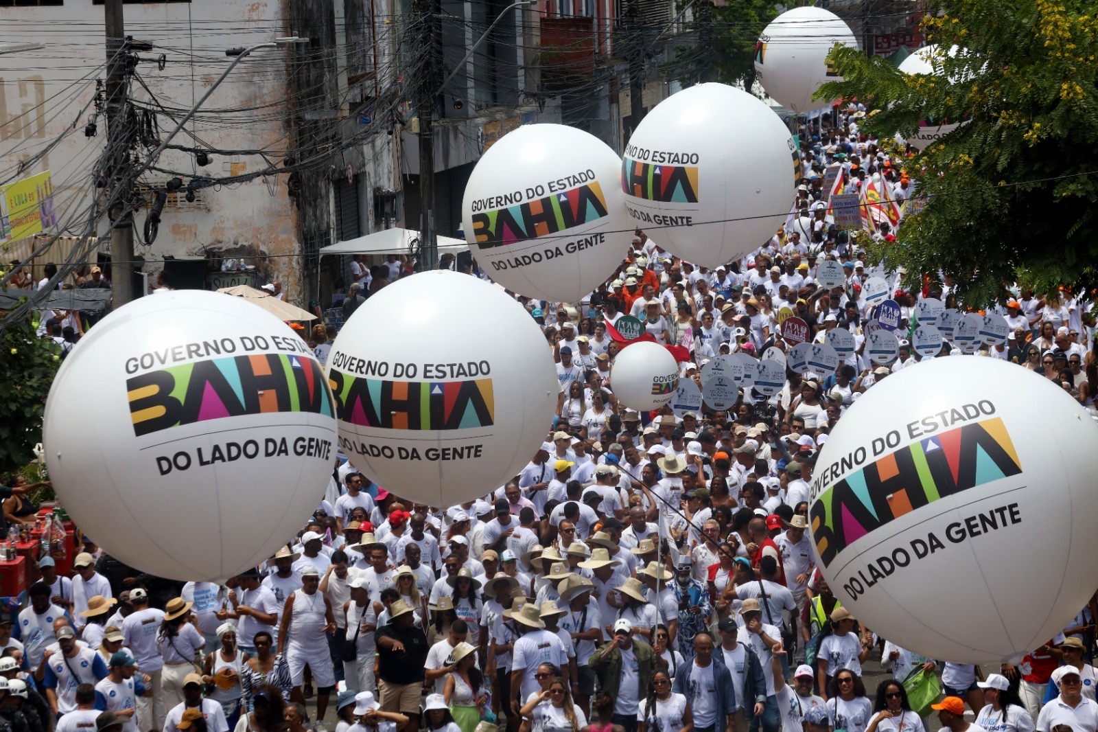 Lavagem do Bonfim: Entenda por que festa consolidou Bahia no topo do turismo