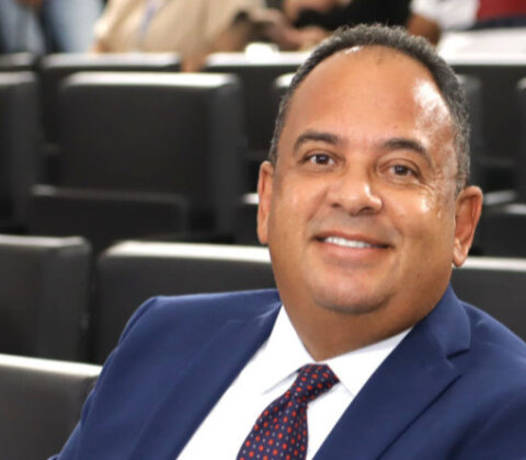 Imagem do post De portas abertas: Jorge Araújo retoma atividades do gabinete e promete mais diálogo com a população