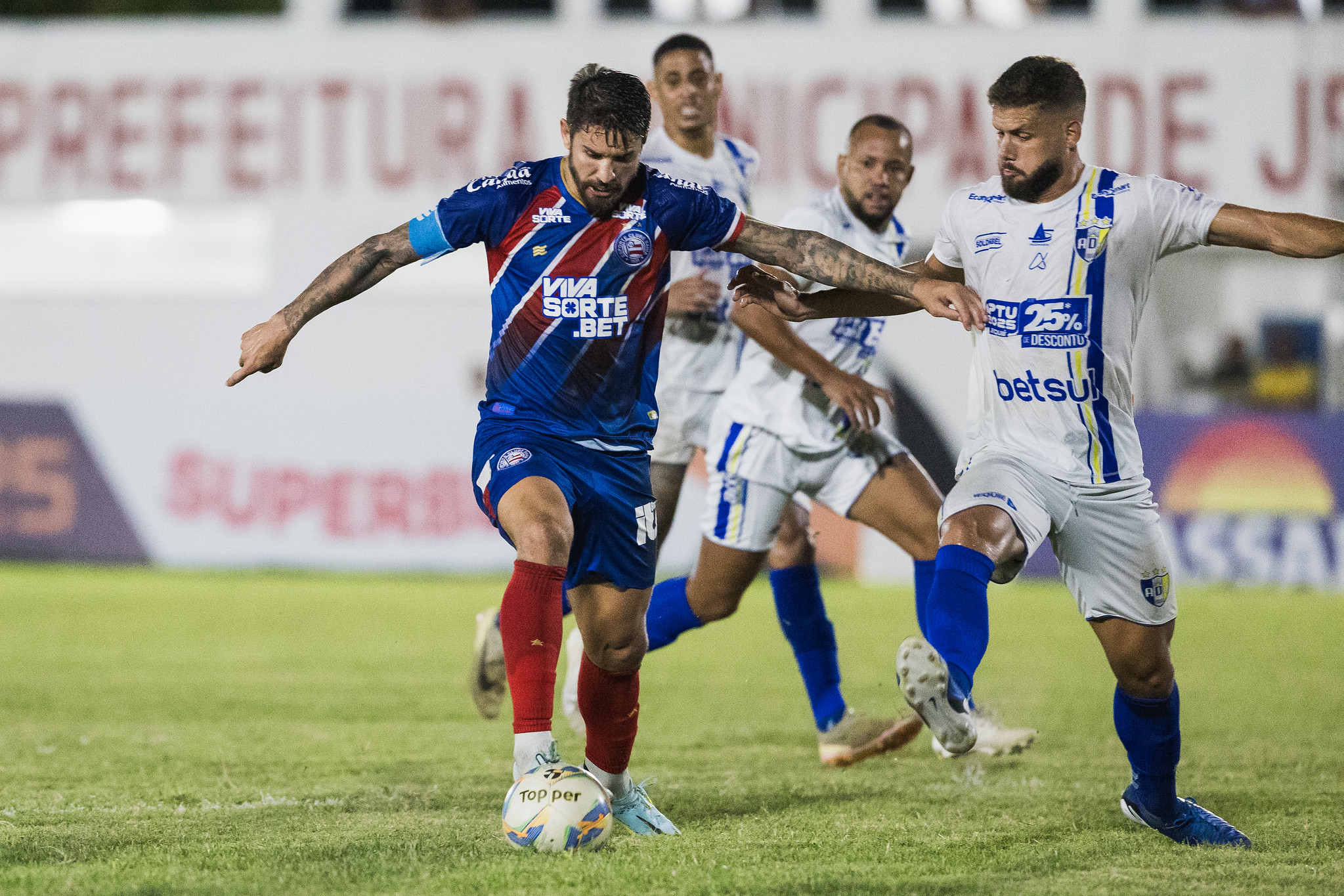 Bahia estreia no Baianão contra o Jequié; veja horário, arbitragem e onde assistir