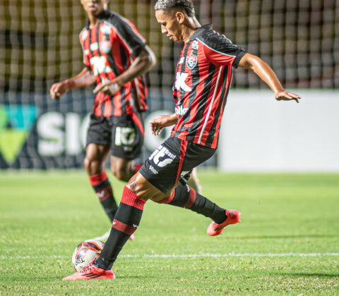 Imagem do post Pressão no Barradão: Vitória enfrenta Juazeirense buscando sair do zero no Baianão
