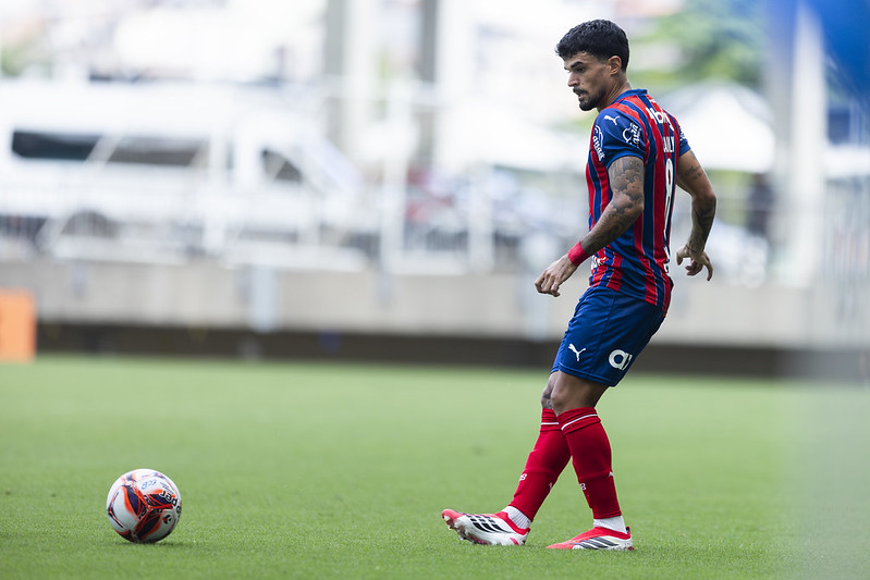 São Paulo mira Cauly, mas Bahia impõe condição que dificulta negociação