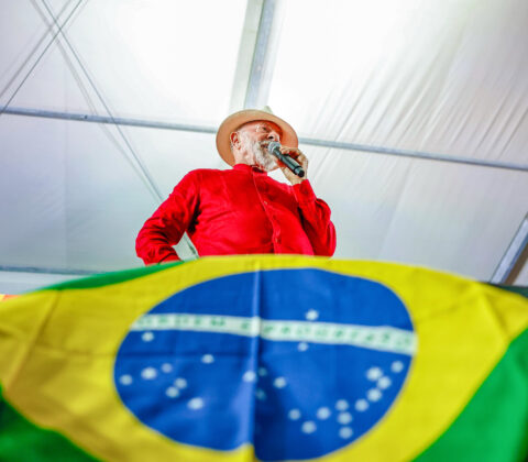 Imagem do post Na Bahia, Lula sobe o tom e detona ação dos EUA na Venezuela