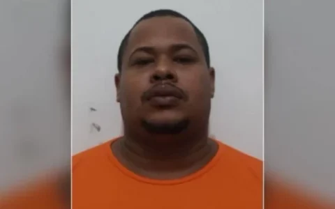 Imagem do post ‘Cabeça cara’ do CV no Nordeste de Amaralina não retorna ao presídio após saidinha de natal