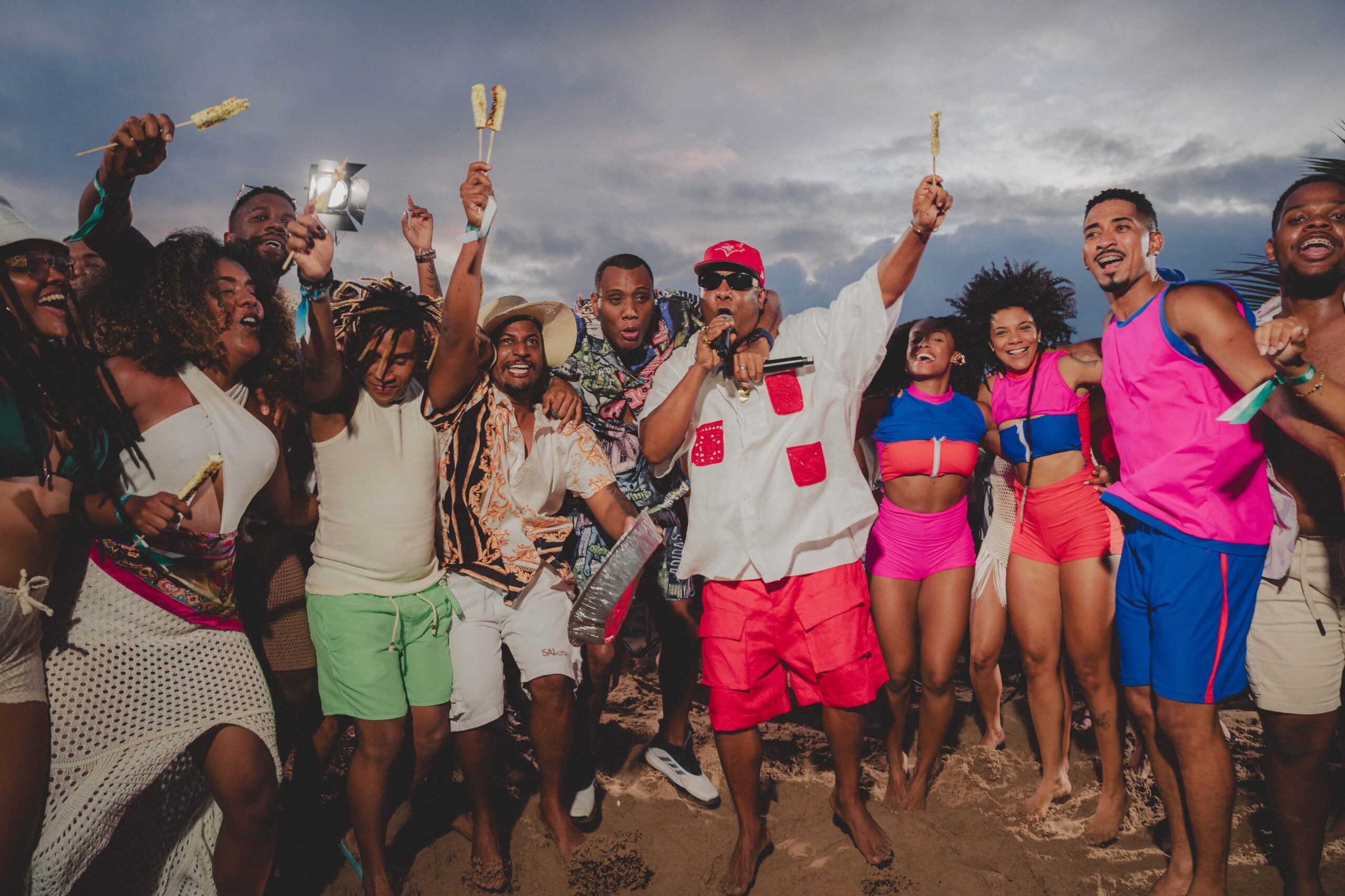 Psirico aposta alto no Carnaval e lança “Semáforo” com MC GW unindo Bahia e Rio