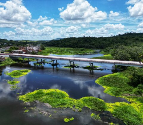 Imagem do post Ponte sobre Rio Cachoeira e pavimentação: governo da Bahia transforma infraestrutura em Itapé