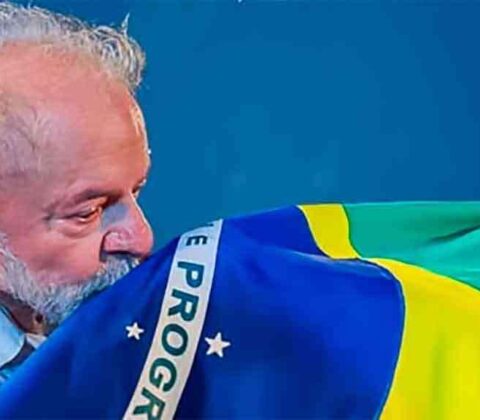 Imagem do post PT de Lula cresce enquanto PL de Bolsonaro declina