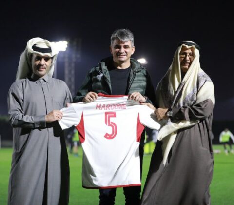 Imagem do post Ex-zagueiro do Vitória é homenageado no Catar