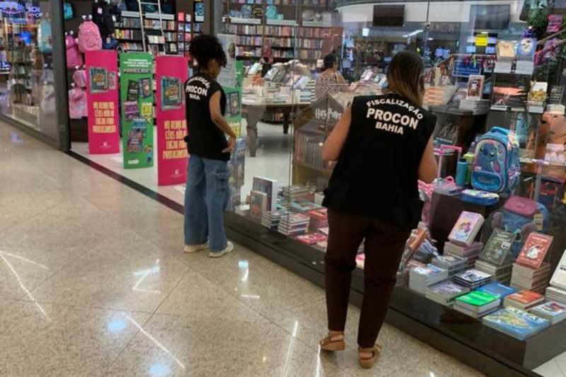 Procon inicia Operação Volta às Aulas com fiscalização em escolas e papelarias