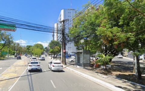 Imagem do post Acidente em poste deixa técnico de internet com queimaduras graves em Salvador