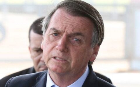 Imagem do post Deputados pedem prisão domiciliar humanitária para Bolsonaro