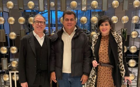 Imagem do post Vitória avança na SAF; Fábio Mota cumpre agenda em Londres