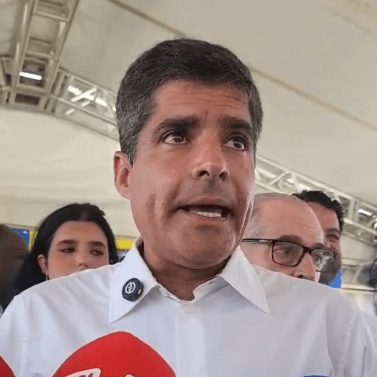 ACM Neto aposta em eleição acirrada após mobilização da direita