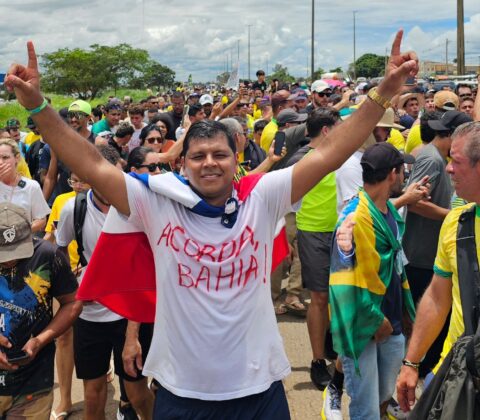 Imagem do post Diego Castro participa de manifestação liderada por Nikolas Ferreira