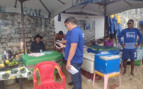 Imagem do post Semop vai às areias do Porto da Barra e reforça ordenamento para ambulantes