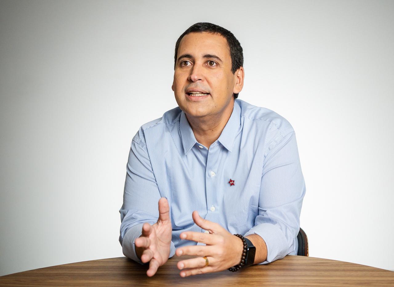 “No PT ou como candidato, sempre estarei contra ACM Neto”, afirma Éden