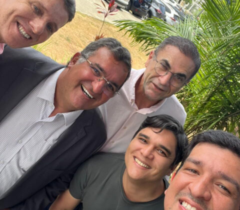 Imagem do post Prefeito aliado de ACM Neto e quatro deputados estaduais estão de malas prontas para PSB