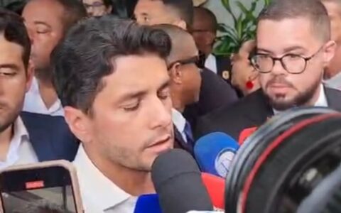 Imagem do post Último adeus a Alan Sanches: Duda se emociona ao falar do legado do pai: “Família devastada”