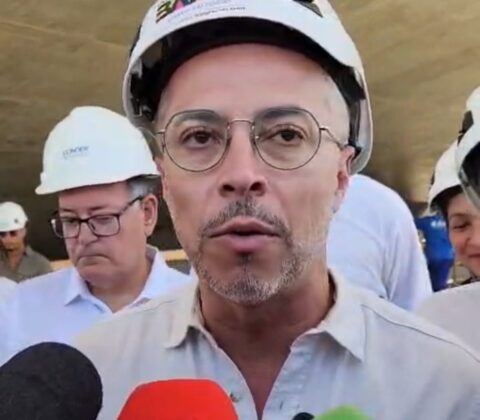 Imagem do post Secretário promete ingressos mais acessíveis e retorno do Domingo no TCA após reabertura do teatro