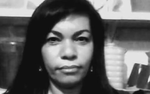 Imagem do post Mulher morre após sofrer descarga elétrica ao ligar extensão para lavar roupas 