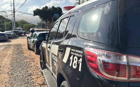 Imagem do post Casal é preso por crimes sexuais contra alunas em Eunápolis