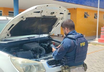 Imagem do post PRF recupera veículo roubado em fiscalização na BR-110