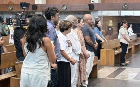 Imagem do post Gilberto Gil chora em missa dedicada à  Preta Gil em Salvador