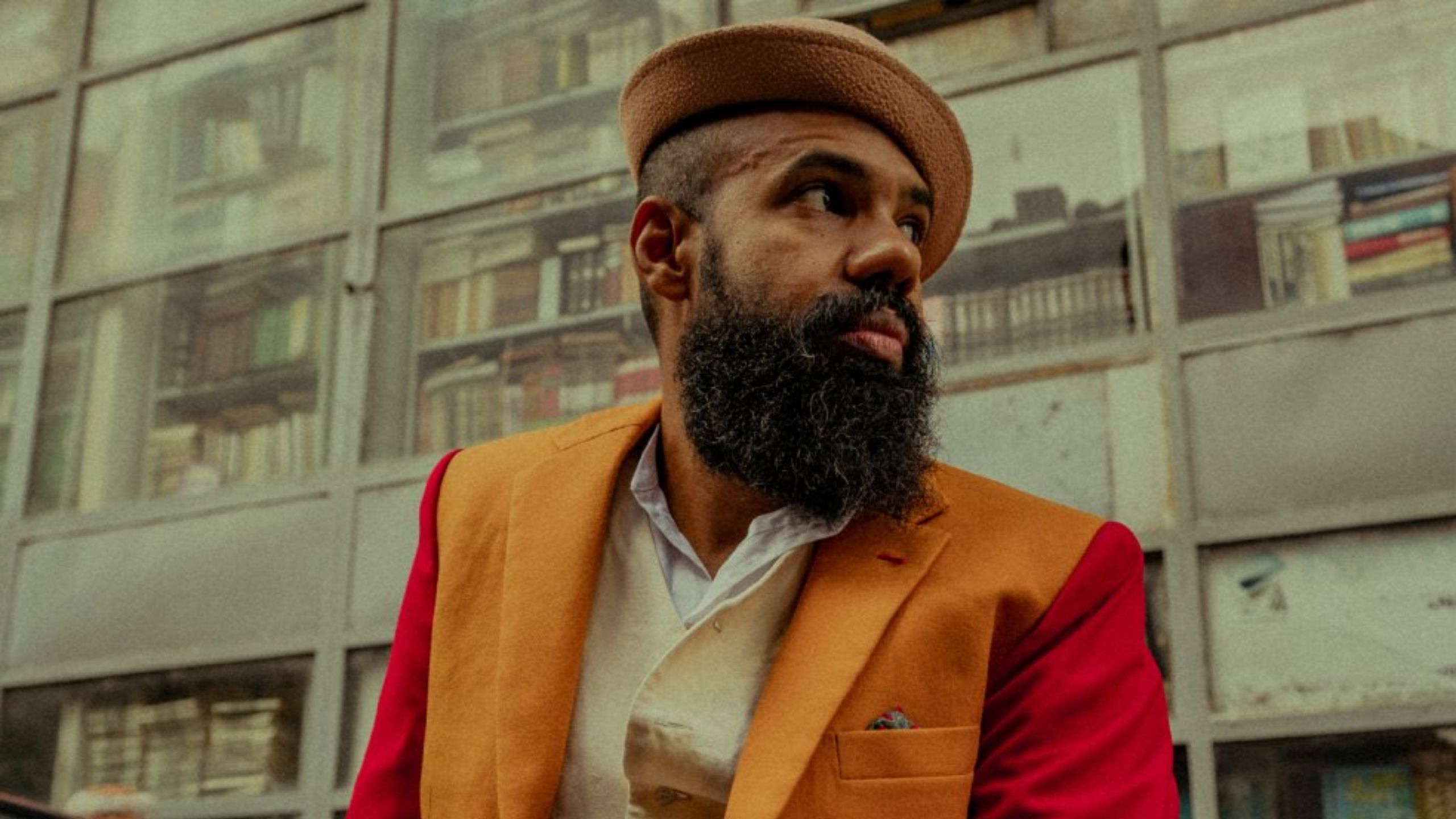 Russo Passapusso fala sobre política, música e resistência no Carnaval