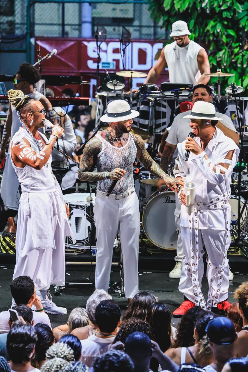 Igor Kannário invade Ensaio da Timbalada e enlouquece multidão