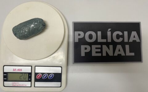Imagem do post Mulher de detento é presa ao tentar entrar com maconha nas partes íntimas