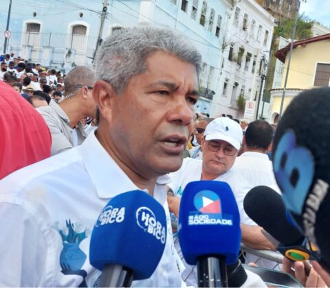 Imagem do post Jerônimo Rodrigues celebra fé e paz na Lavagem do Bonfim em Salvador
