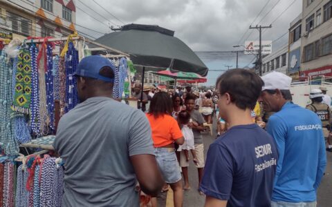 Imagem do post Mais de três mil peças de publicidade irregular foram apreendidas na Lavagem do Bonfim