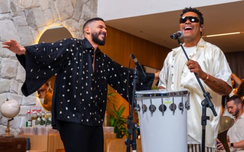 Imagem do post Brenno Casagrande leva Denny Denan ao Pelourinho em ensaio gratuito que promete agitar o verão