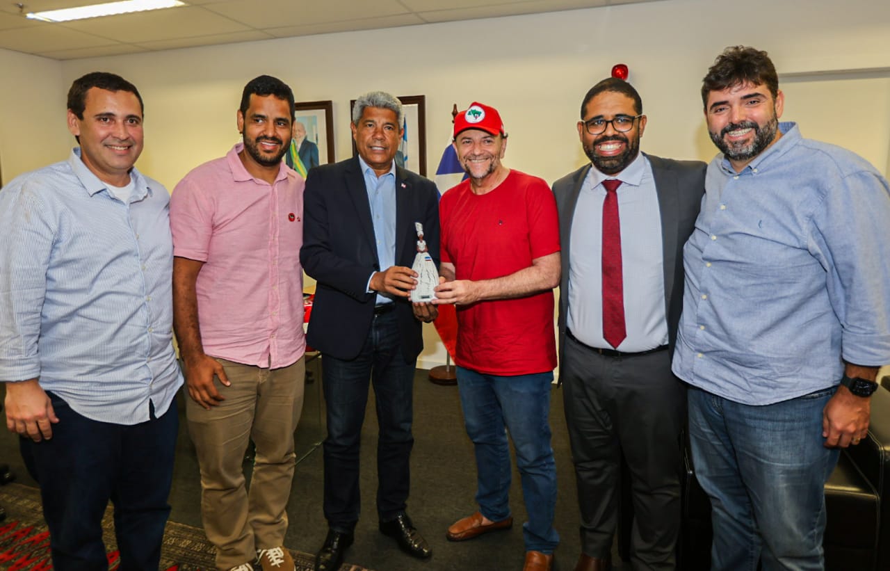 Presidente do PT cumpre agenda na Bahia com foco nas reeleições de Jerônimo e Lula